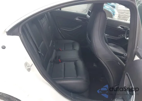 2015 Mercedes-Benz Cla 250 4Matic z USA, uszkodzony, nr VIN WDDSJ4GB5FN181926